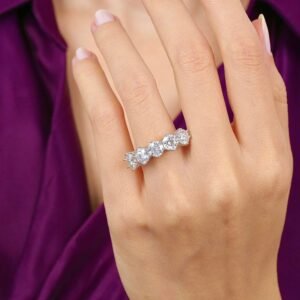 3.50 Karat Mozanit Mega Prenses Beştaş Gümüş Yüzük