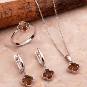 Renk Değiştiren Zultanit Taşlı Rodyumlu Yonca Gümüş Set