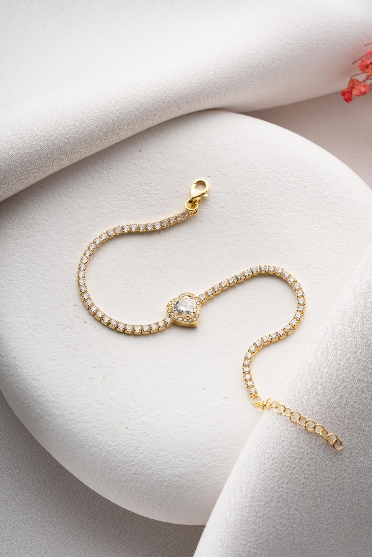 925 Ayar Gümüş Gold Kaplama Beyaz Taşlı Kalp 2 mm Zirkon Taşlı Suyolu Bileklik