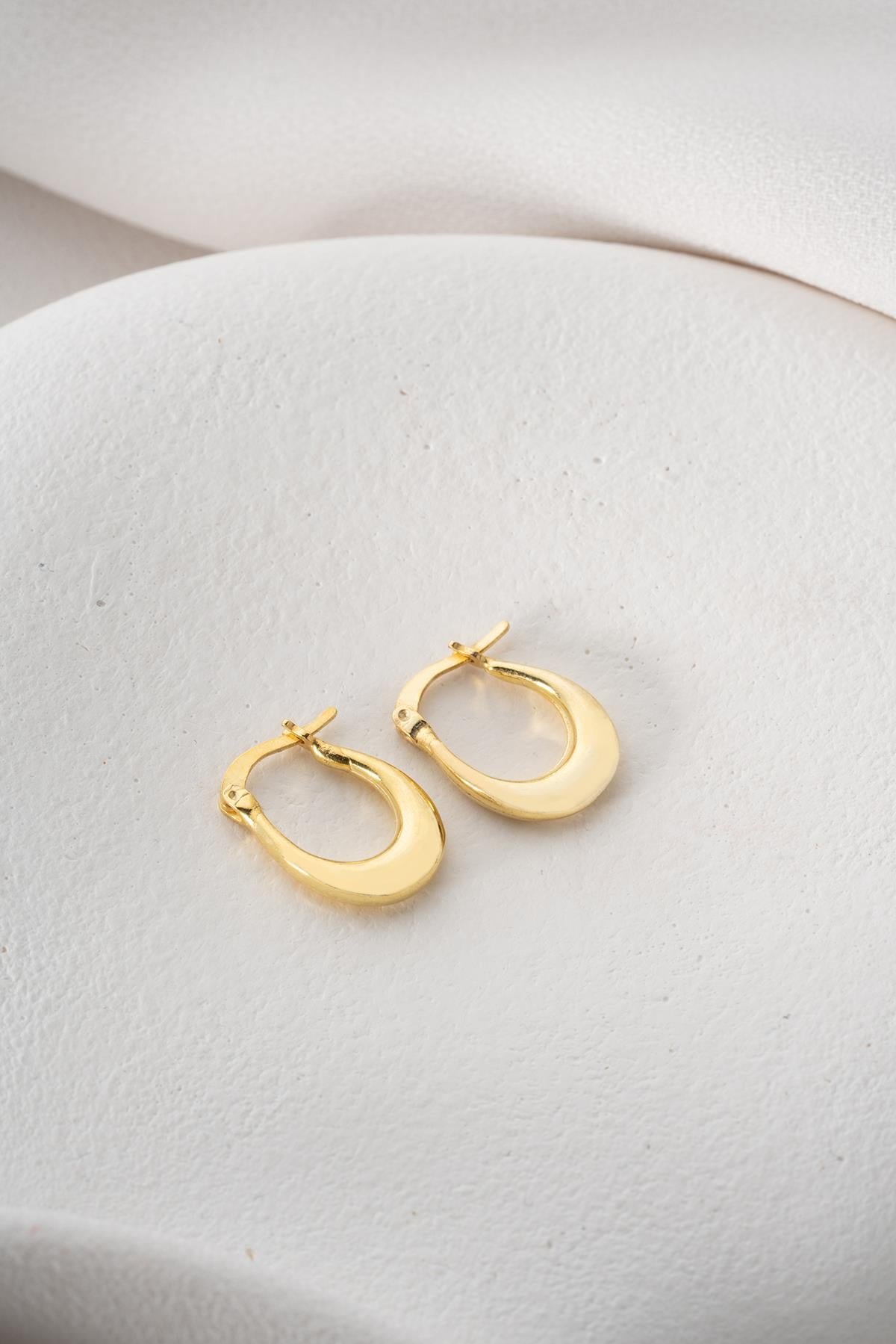 925 Ayar Gümüş Gold Rengi Sade U Şeklinde Şarnel Küpe